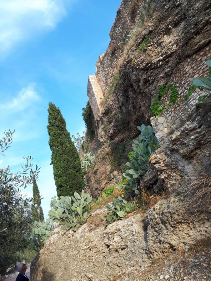Casa De Bello Tortosa Luaran gambar
